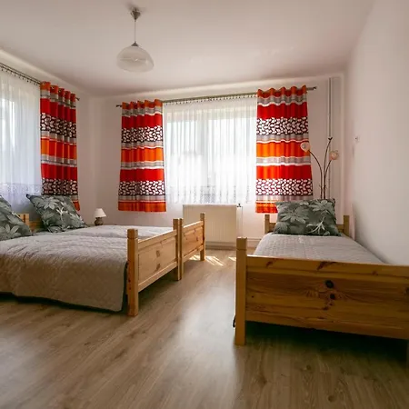 Zagroda Na Zakrecie